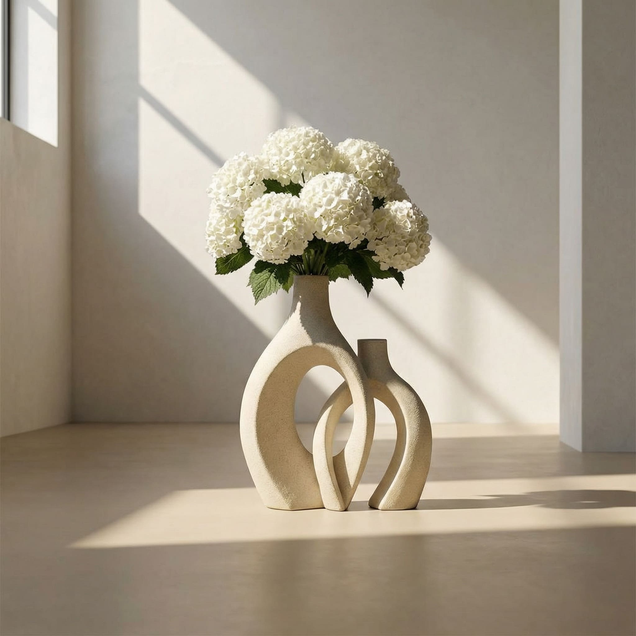 Sculptural Minimal Decor