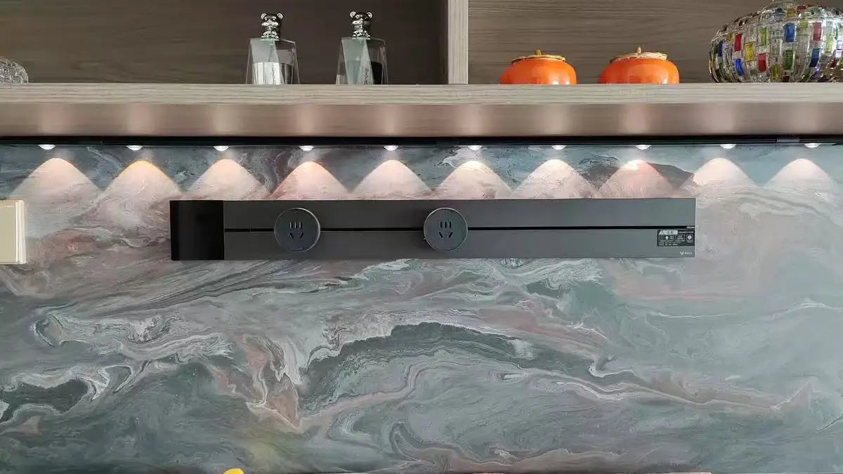 Ultra-Thin Sensor Light