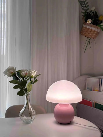 Giva USB Macaron Table Lamp