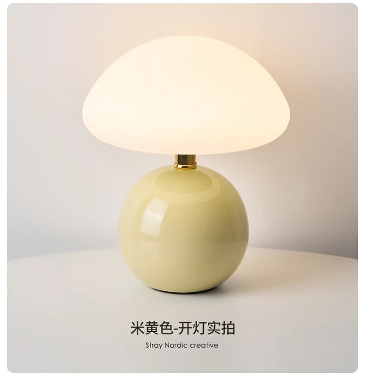 Ceramic Mushroom Table Lamp Nordic Cream Style Bedroom Bedside Living Room and Dining Room Table Lamp Atmosphere Table Lamp