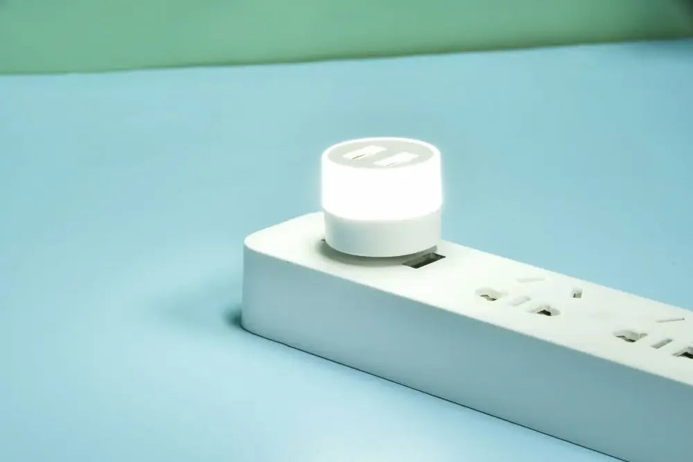 USB Light LED USB Book Lamp Eye Protection Reading Light Computer Reading Lamp Mobile Power Charging Book Lamps Mini Night Light