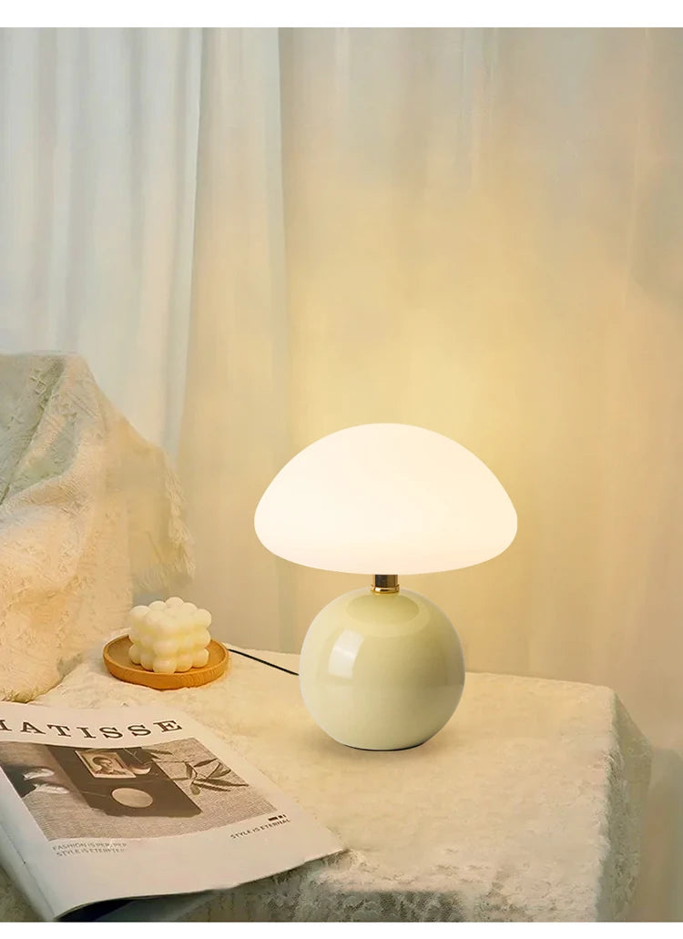 Ceramic Mushroom Table Lamp Nordic Cream Style Bedroom Bedside Living Room and Dining Room Table Lamp Atmosphere Table Lamp