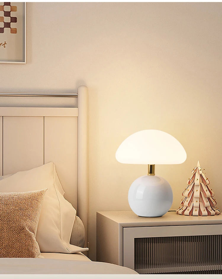 Ceramic Mushroom Table Lamp Nordic Cream Style Bedroom Bedside Living Room and Dining Room Table Lamp Atmosphere Table Lamp