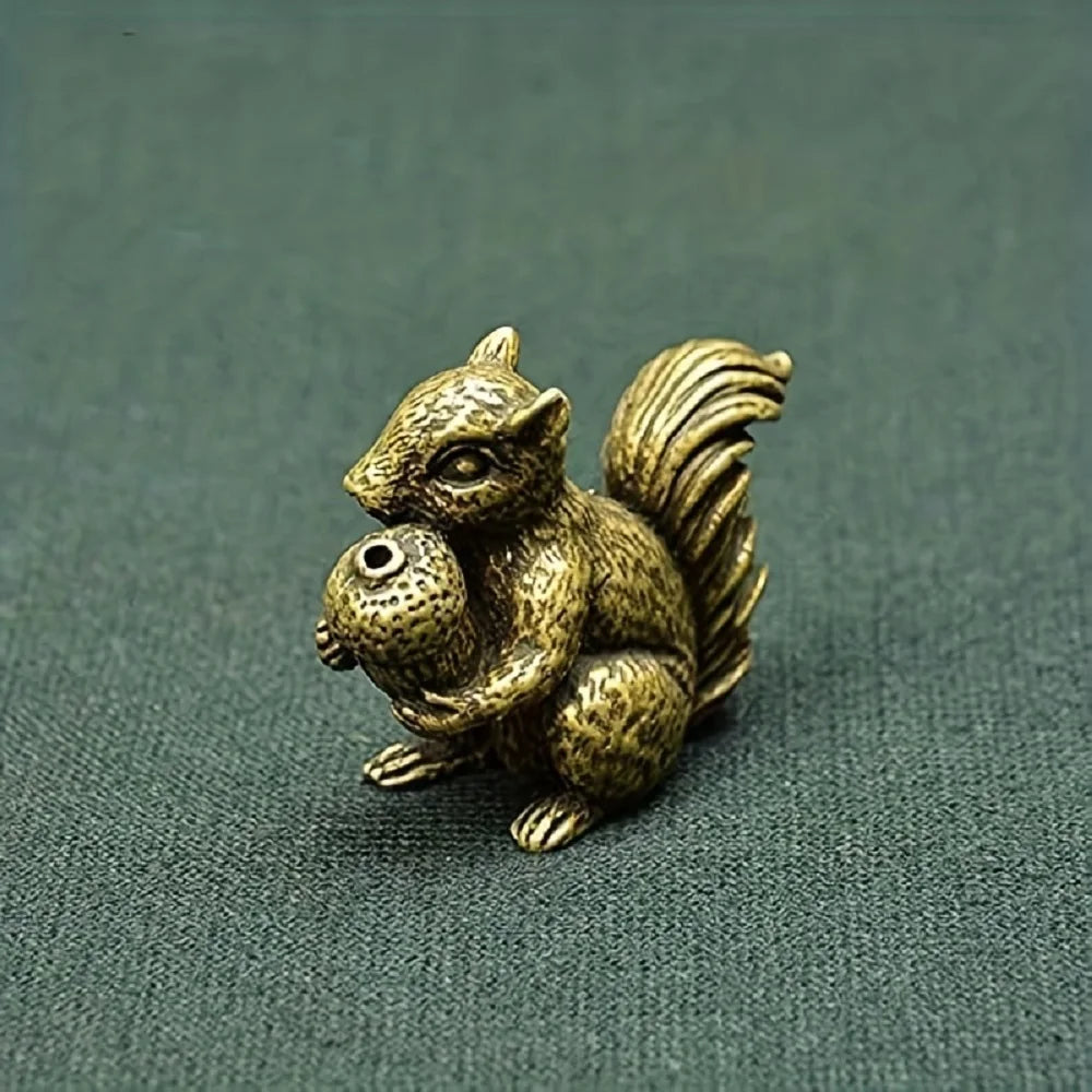 Squirrel Vintage