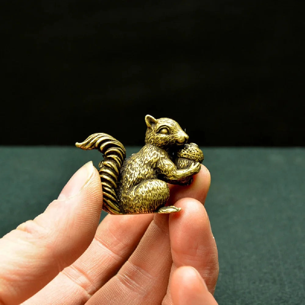 Squirrel Vintage