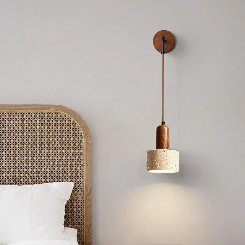 Cael Wood Wall Light – Quiet Warmth for Bedside & Bedroom