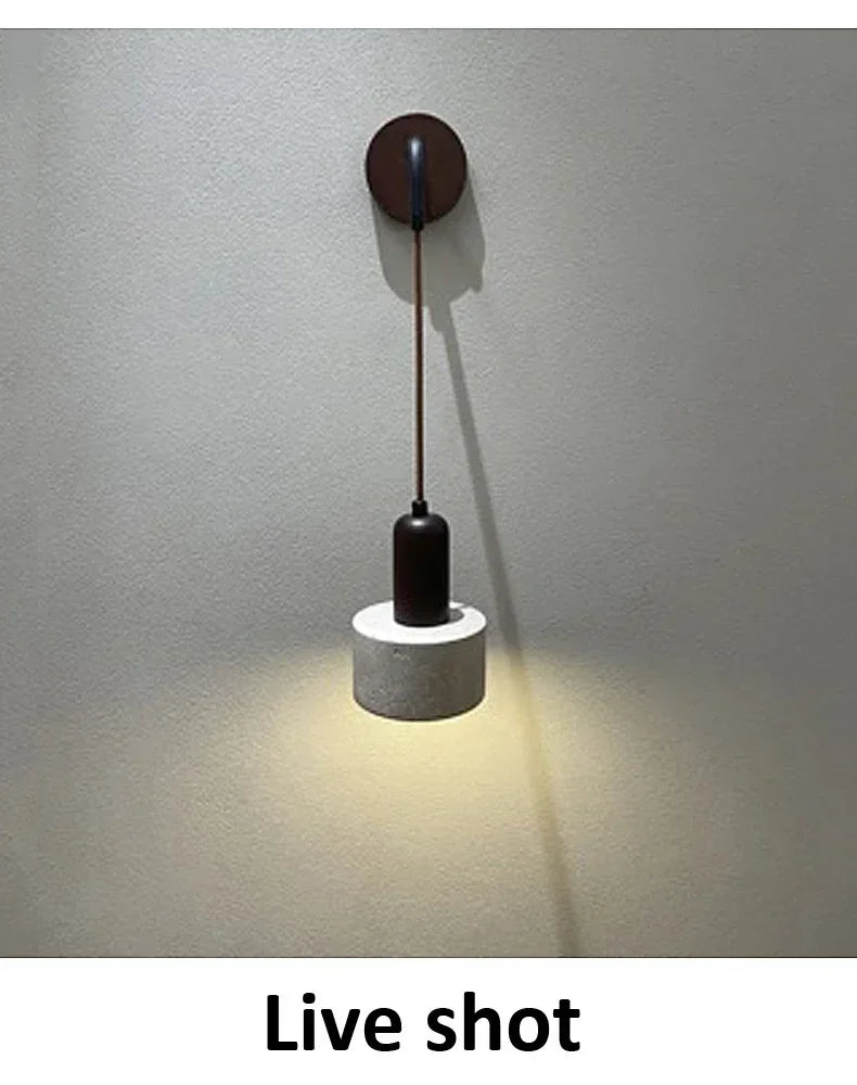 Cael Wood Wall Light – Quiet Warmth for Bedside & Bedroom